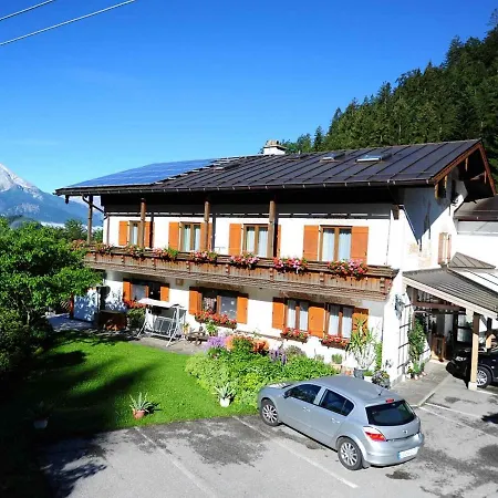 Gaestehaus Sonnenbichl Guest house