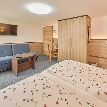 Gaestehaus Sonnenbichl Guest house Berchtesgaden