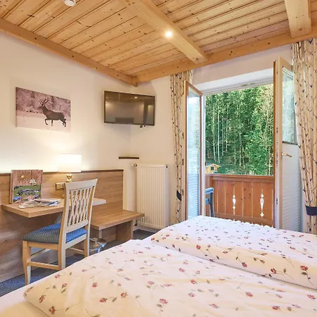 Gaestehaus Sonnenbichl Pensjonat 3*