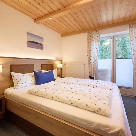 Gaestehaus Sonnenbichl 3*
