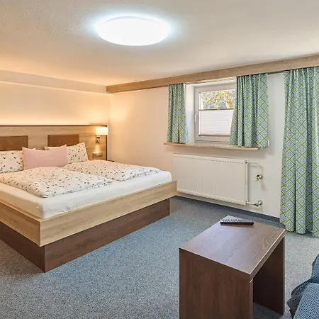 Gasthof Sonnenbichl 3*